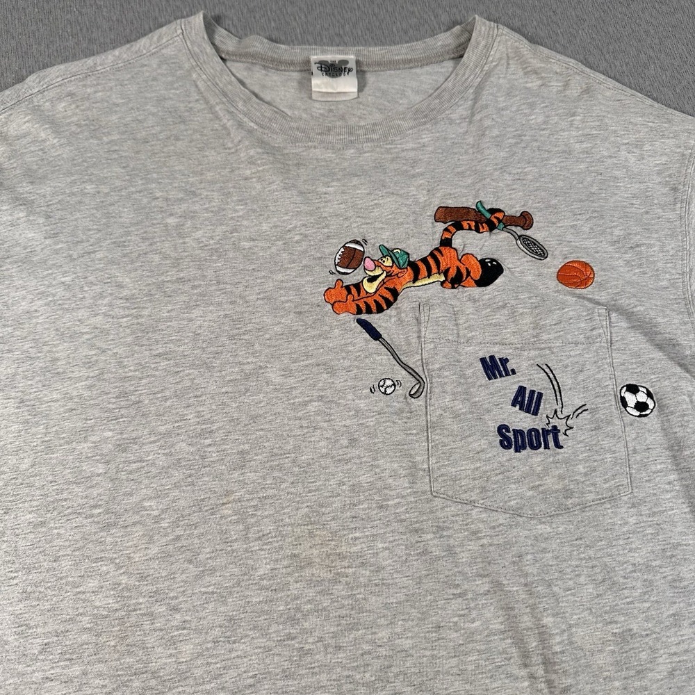 VTG Disney Tigger Shirt Men L Warner Brothers Studio Store Mr. All Sports Pocket